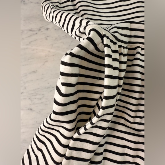 J. Crew Factory Striped Pleated Ponte Dress Zip Back Sz L Black & White Stripe - Picture 7 of 10